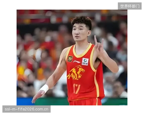 孙铭徽激活全队进攻体系，其在场时广厦百回合得分效率提升至125.8。
